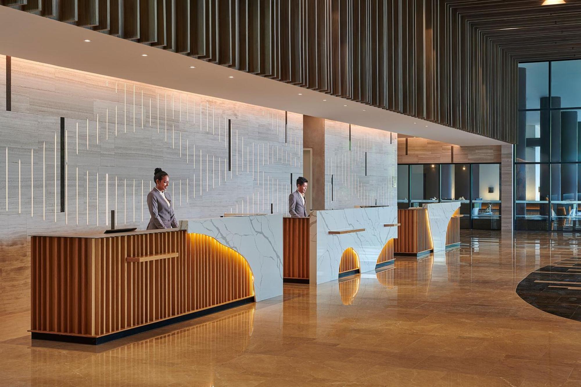 Courtyard By Marriott Melaka Hotel Buitenkant foto