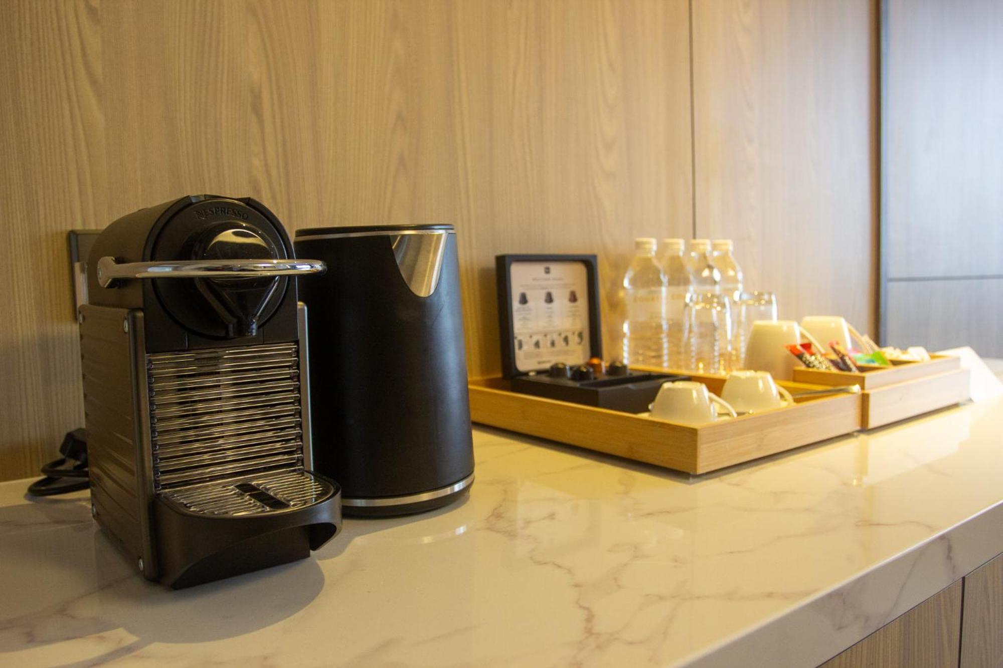 Courtyard By Marriott Melaka Hotel Buitenkant foto