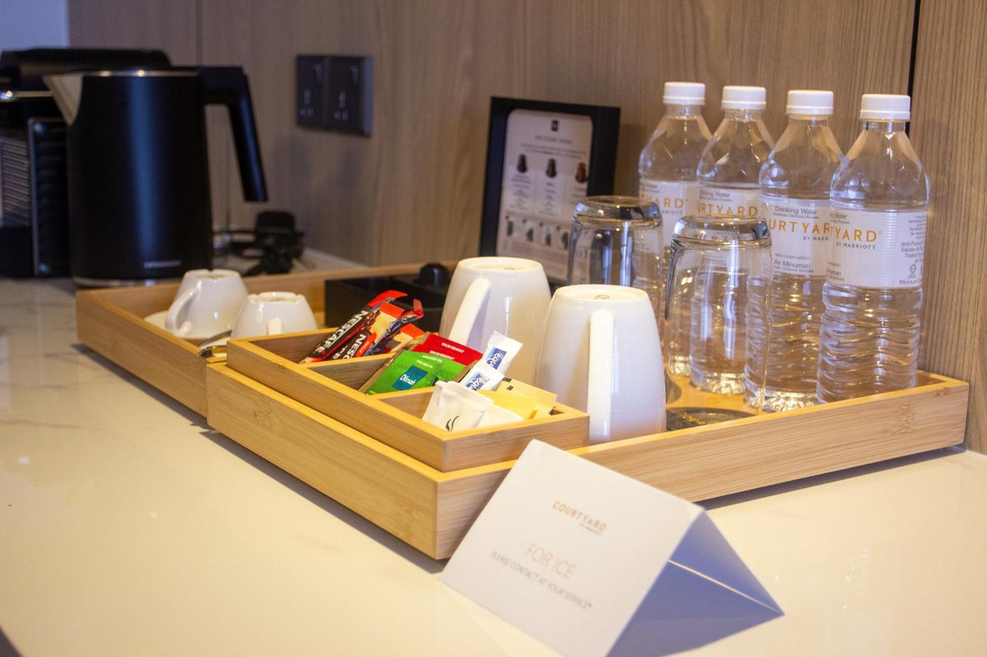 Courtyard By Marriott Melaka Hotel Buitenkant foto